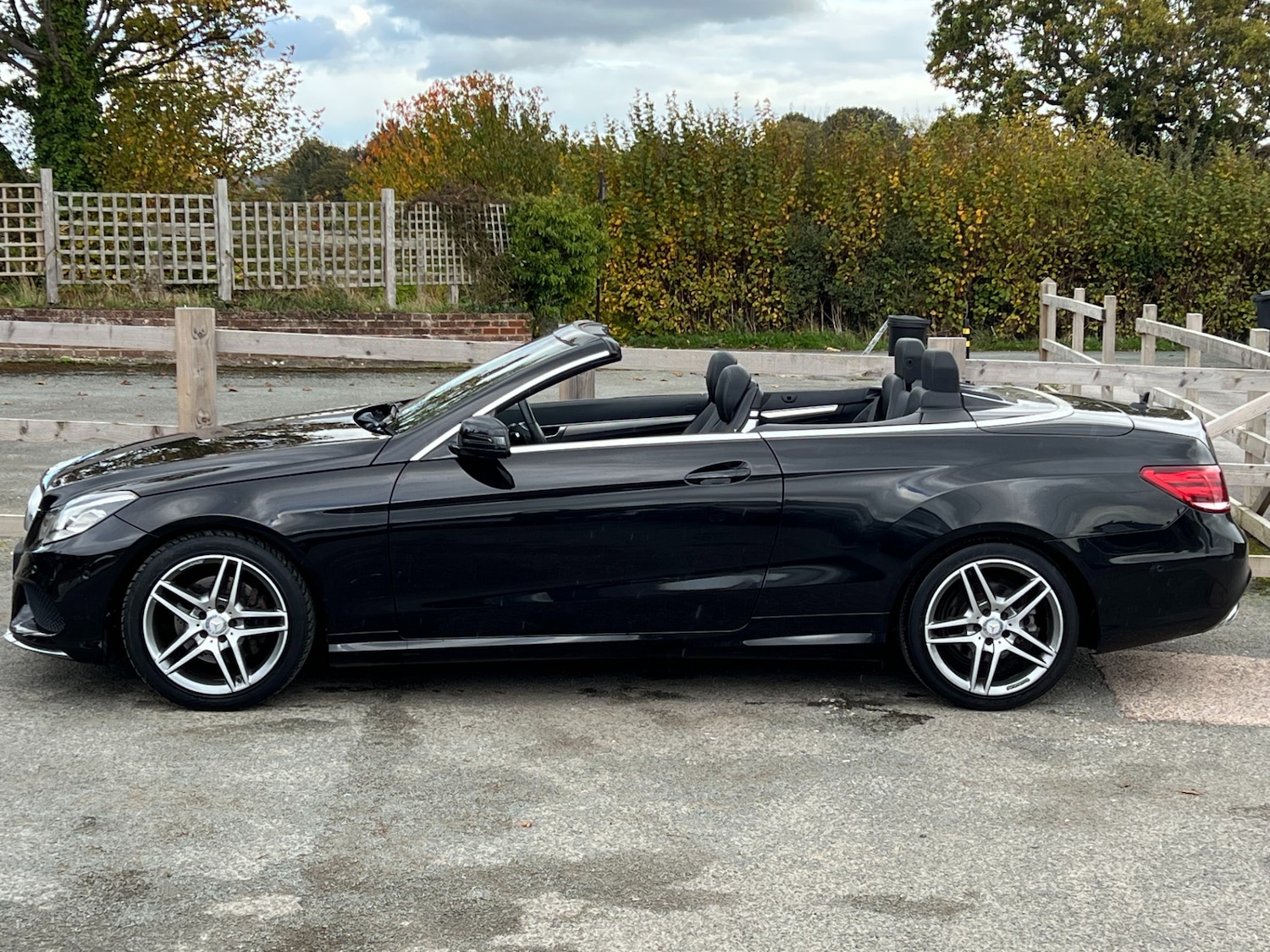 Used Mercedes-Benz E Class 2014 for sale - 76319491: Photo 29