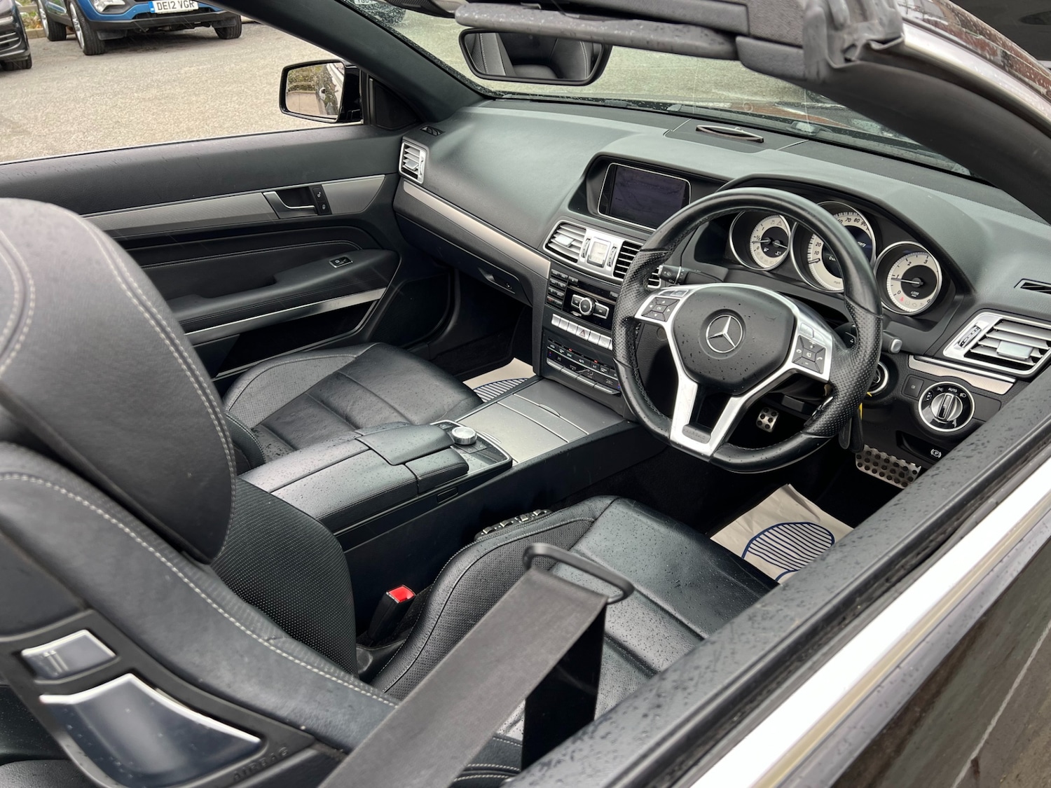 Used Mercedes-Benz E Class 2014 for sale - 76319491: Photo 32