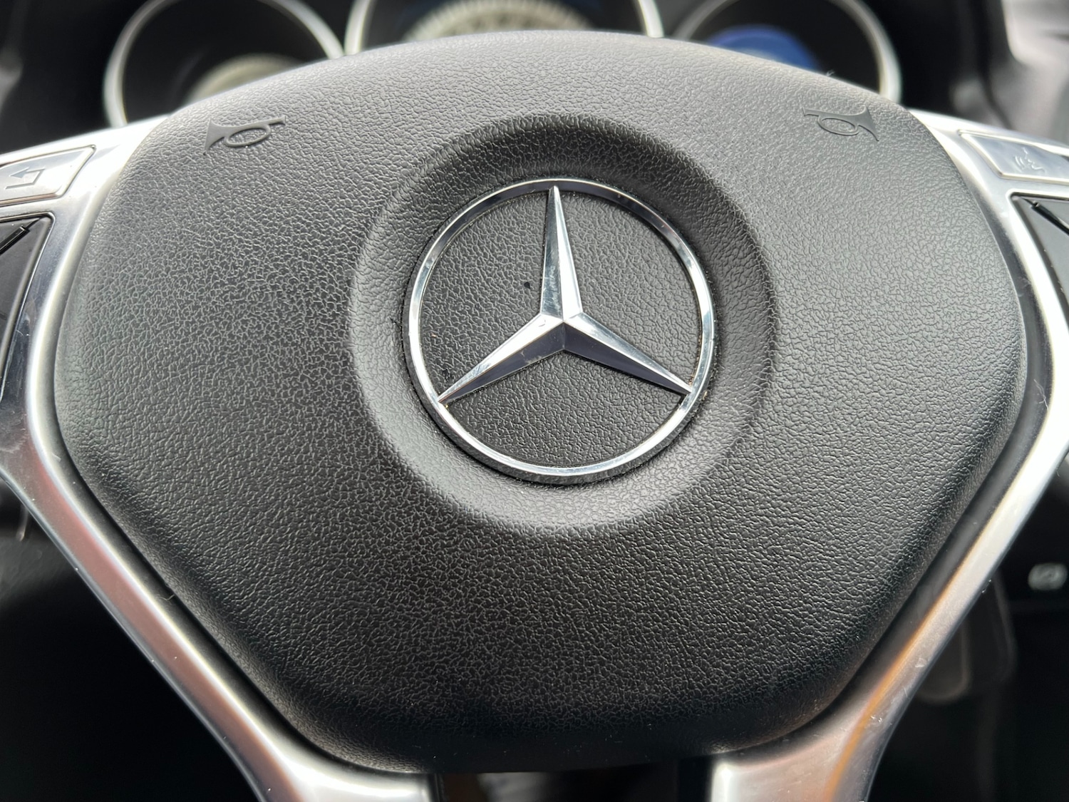 Used Mercedes-Benz E Class 2014 for sale - 76319491: Photo 34