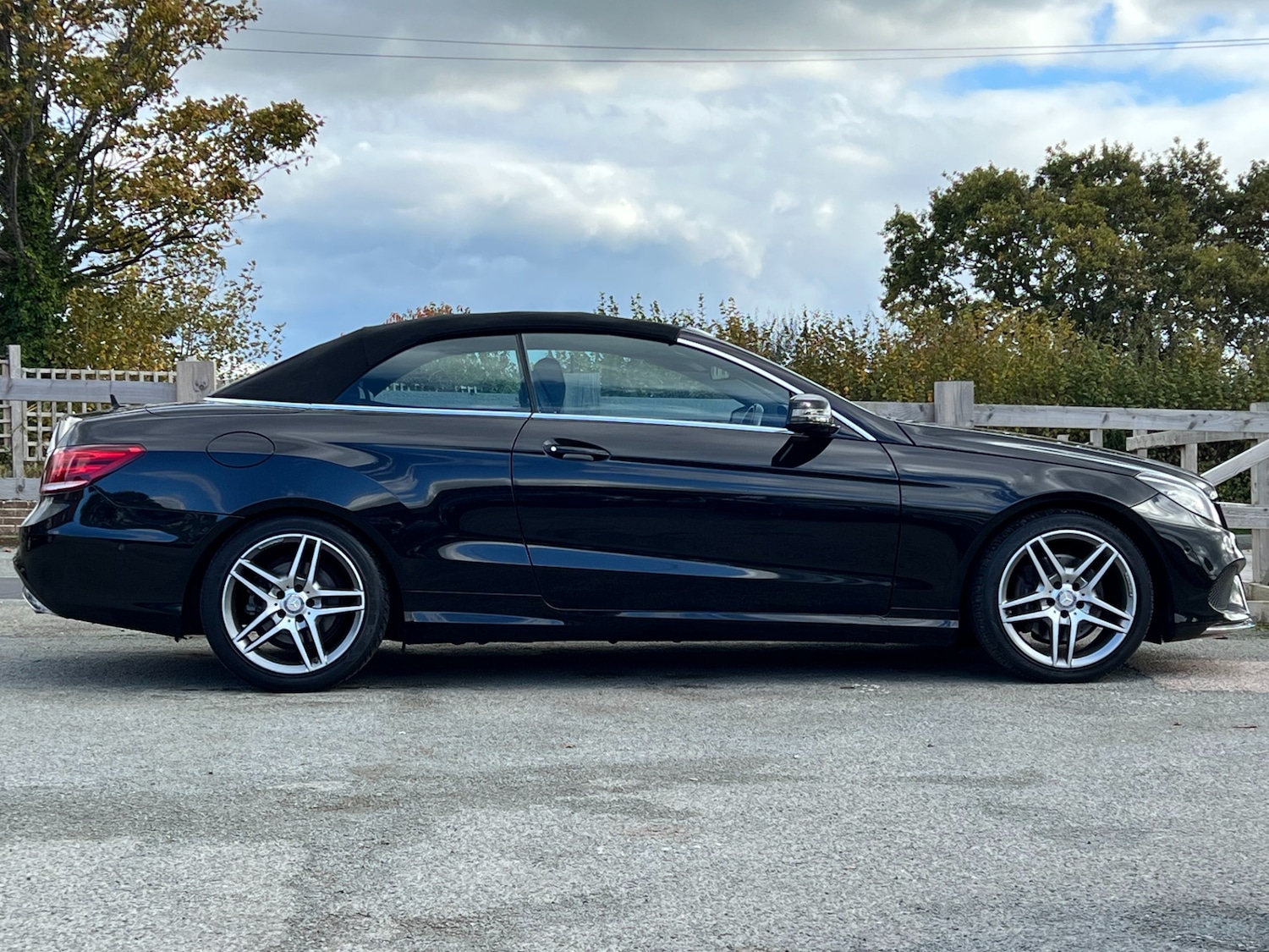 Used Mercedes-Benz E Class 2014 for sale - 76319491: Photo 7