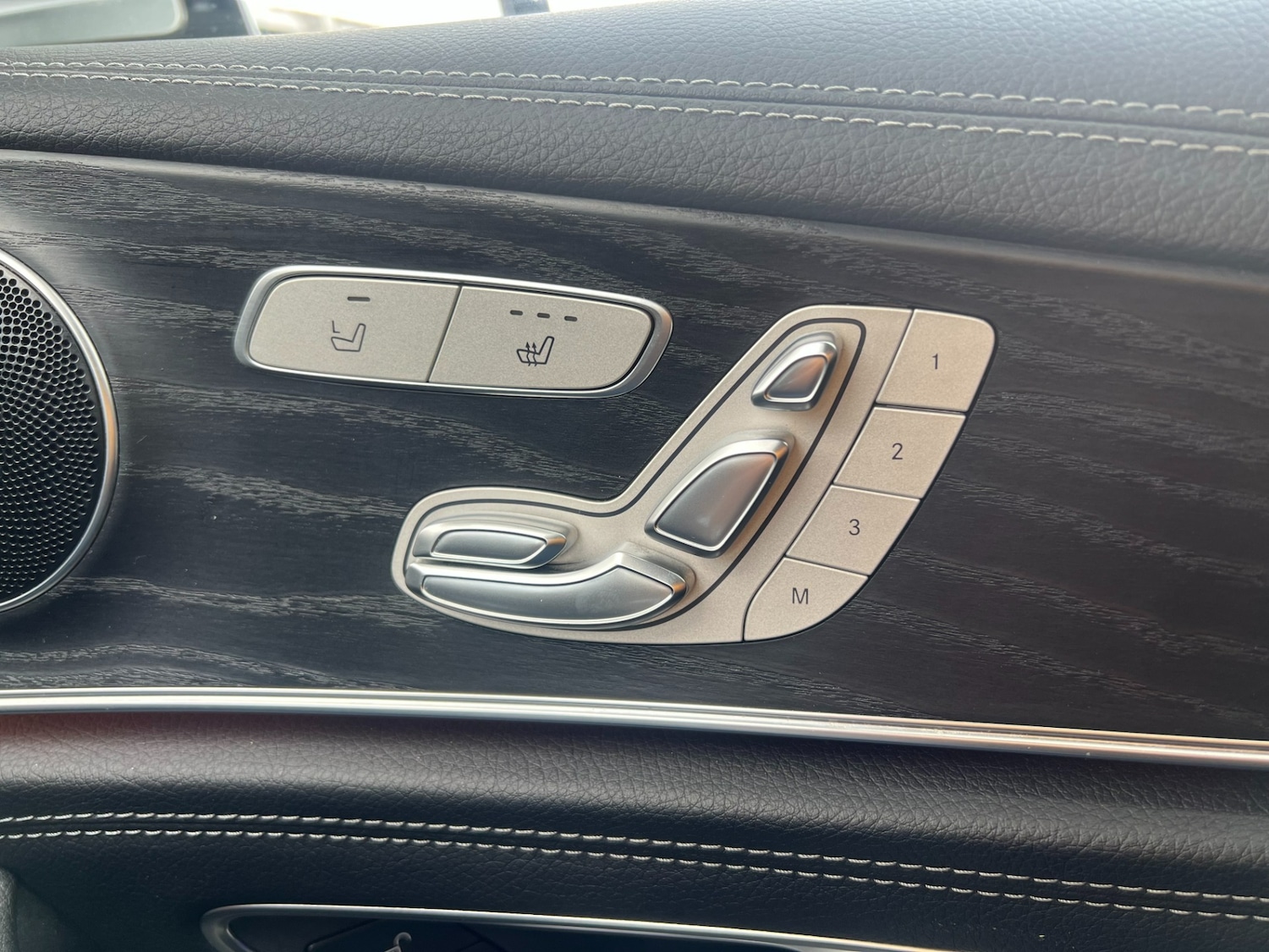 Used Mercedes-Benz E Class 2019 for sale - 76541352: Photo 17