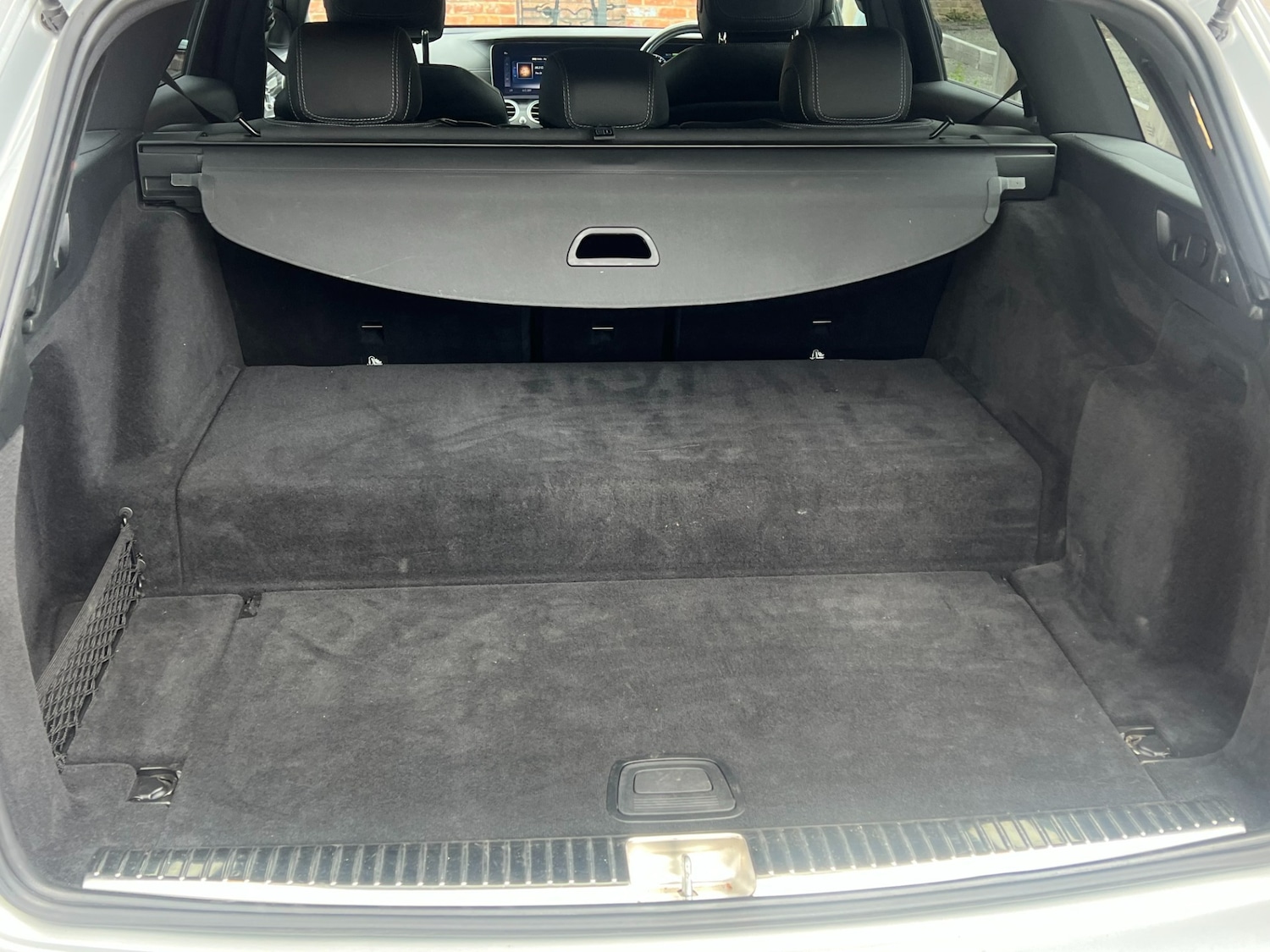 Used Mercedes-Benz E Class 2019 for sale - 76541352: Photo 27