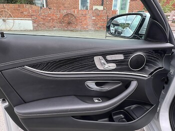 Used Mercedes-Benz E Class 2019 for sale - 76541352: Photo