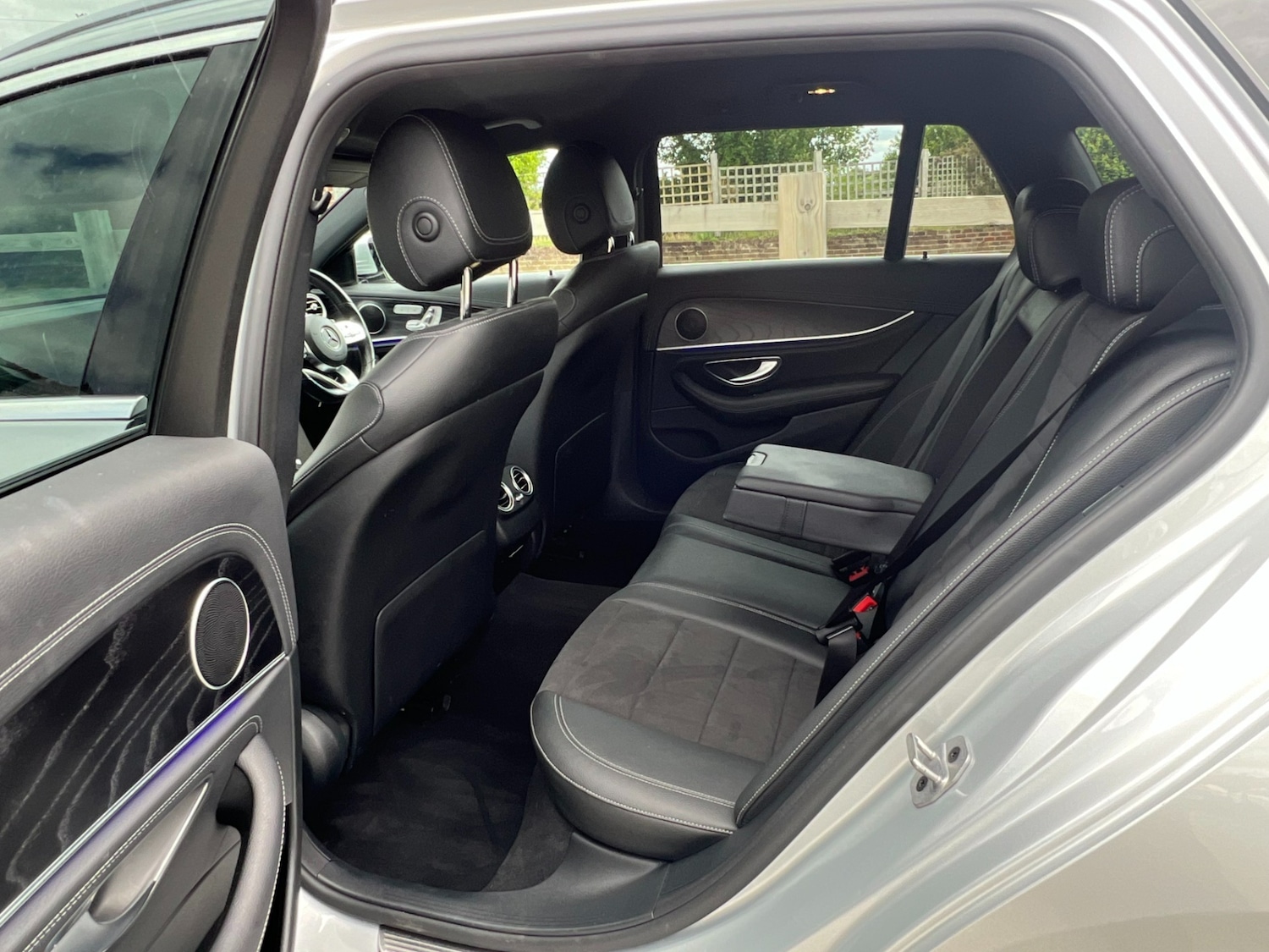 Used Mercedes-Benz E Class 2019 for sale - 76541352: Photo 30