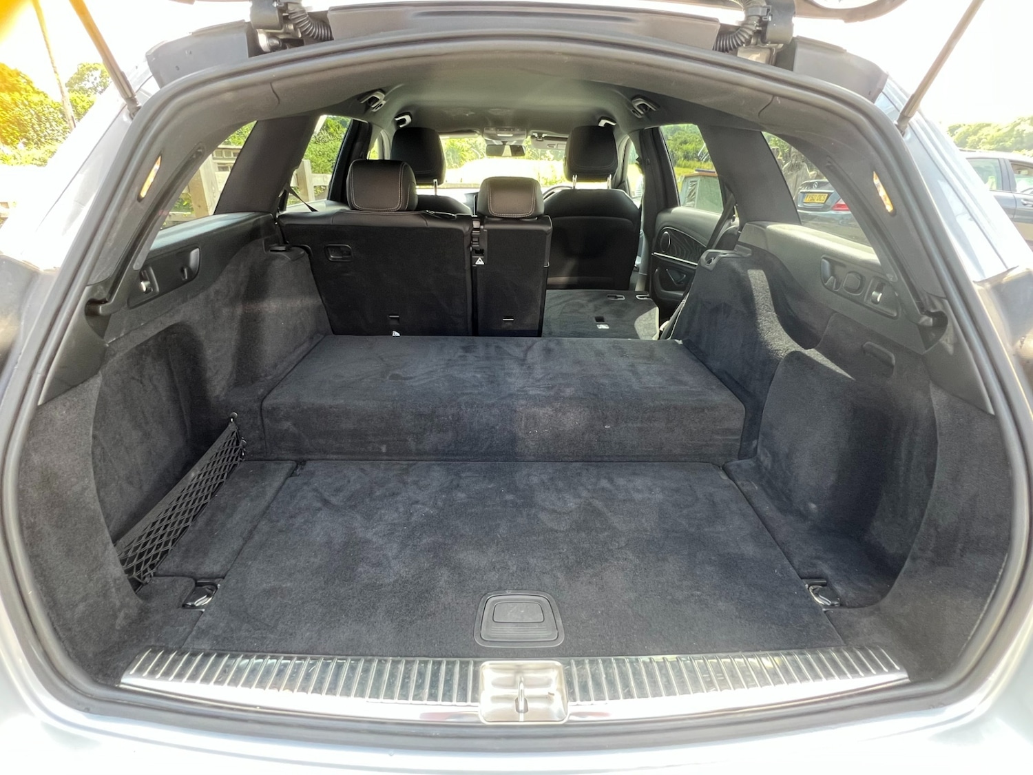 Used Mercedes-Benz E Class 2019 for sale - 76541352: Photo 42