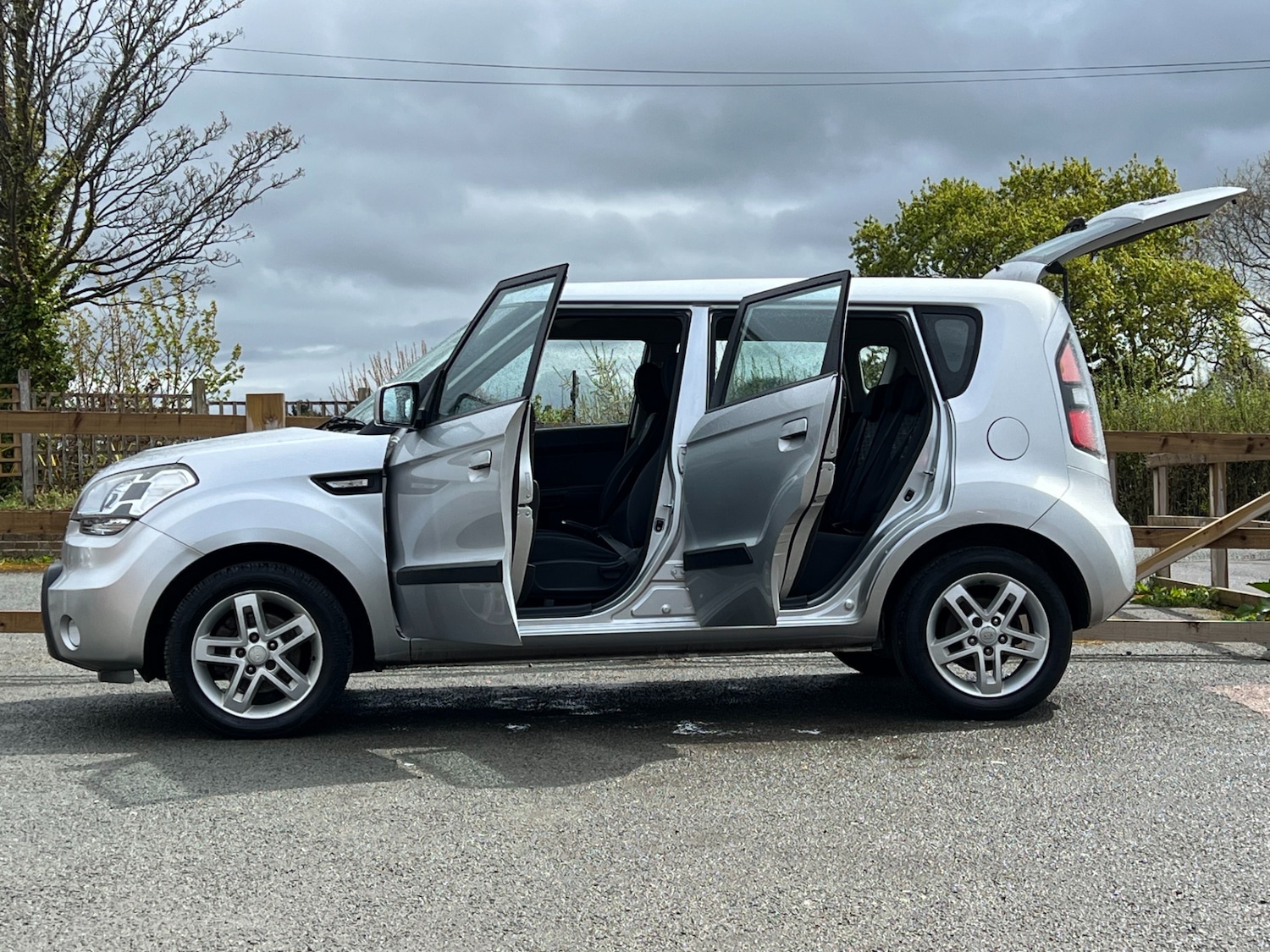 Vehicle 25