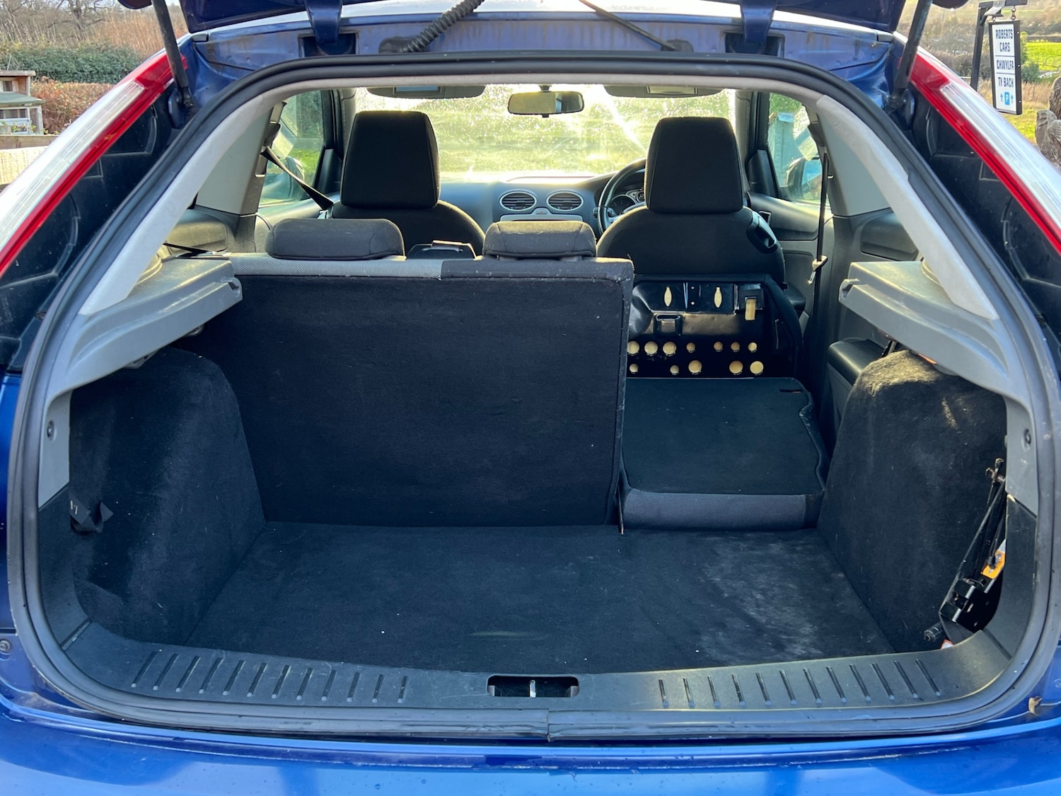 Used Ford Focus 2009 for sale - 76352173: Photo 12