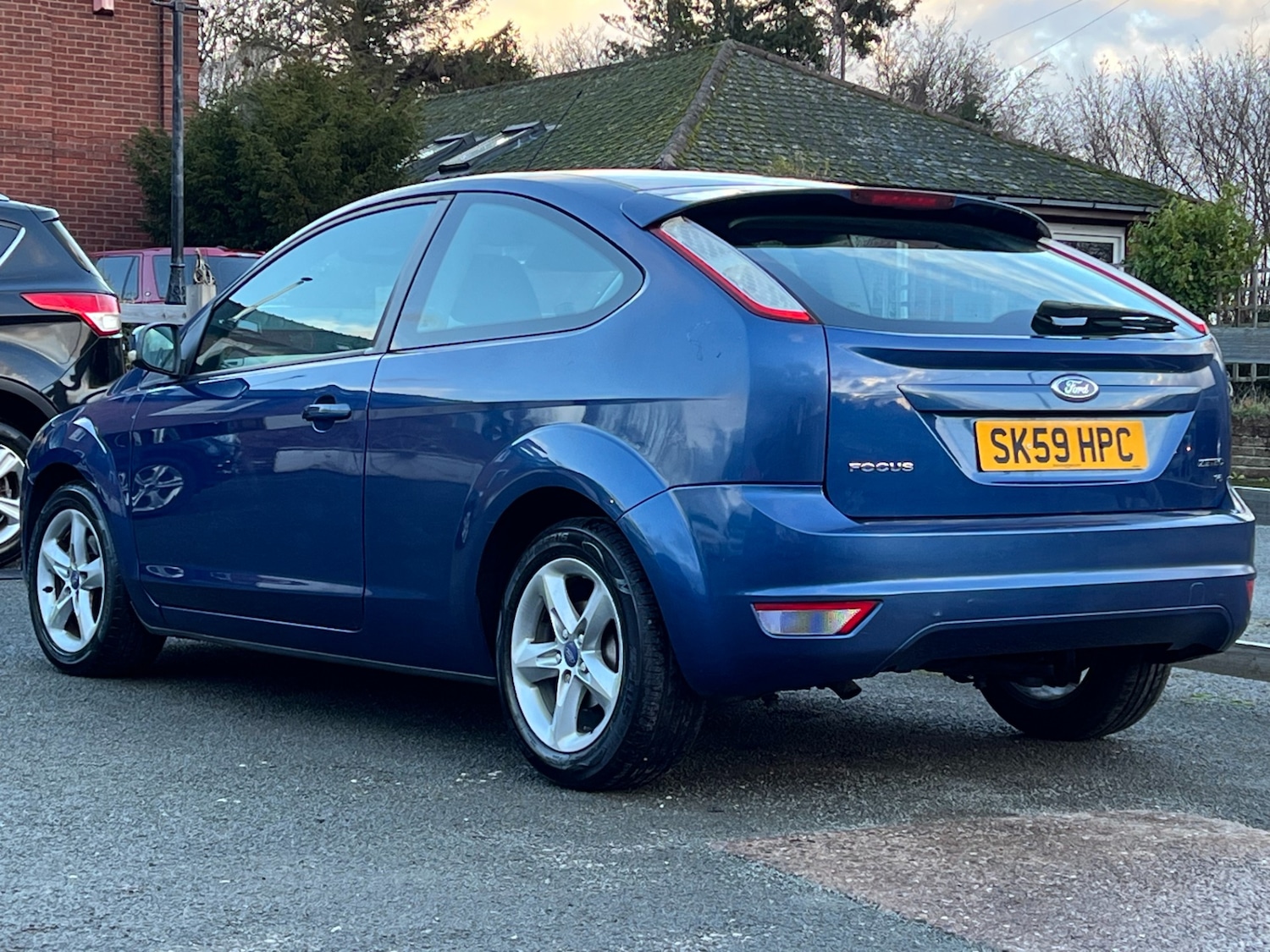 Used Ford Focus 2009 for sale - 76352173: Photo 8