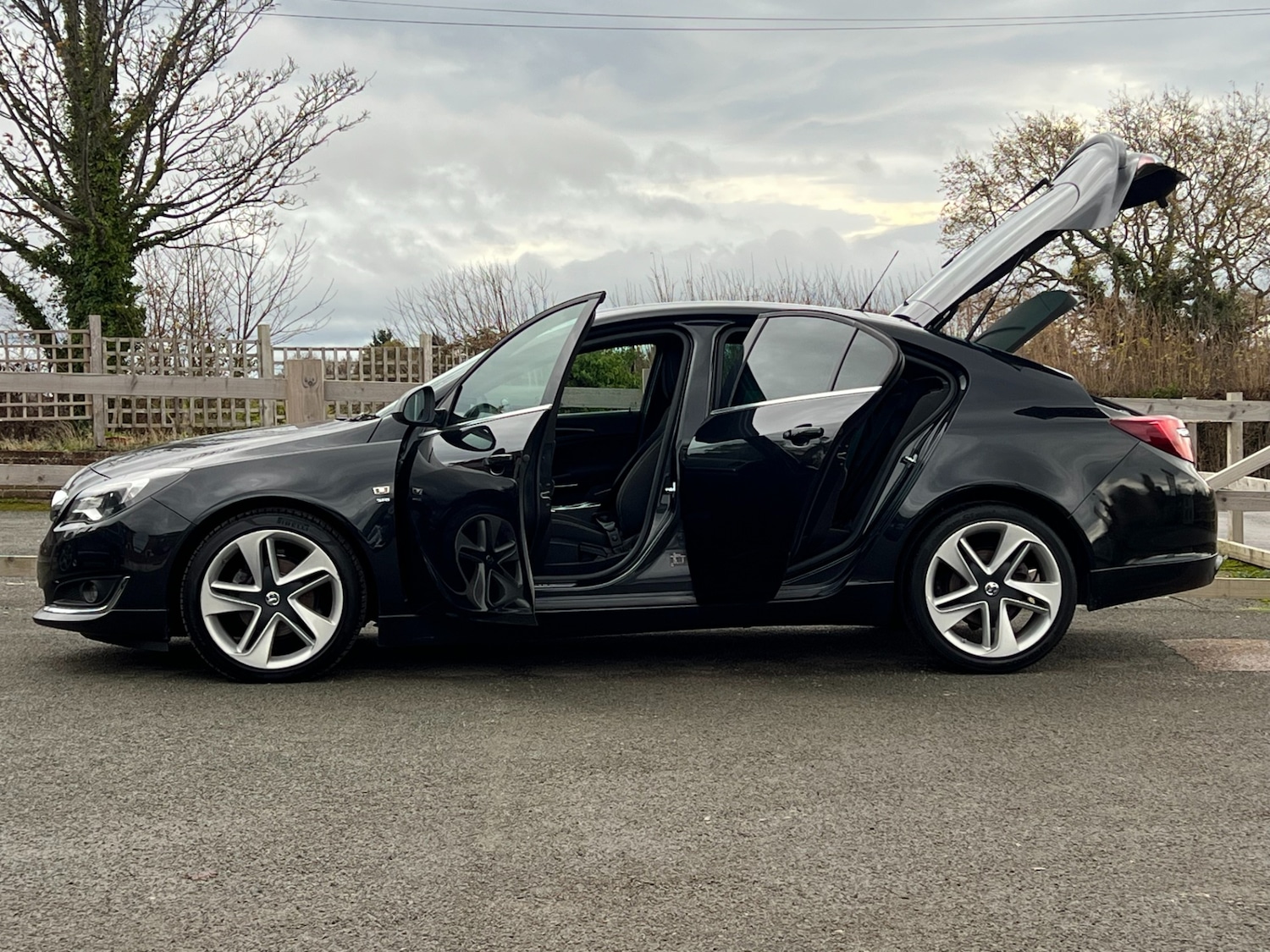 Used Vauxhall Insignia 2015 for sale - 75673282: Photo 28