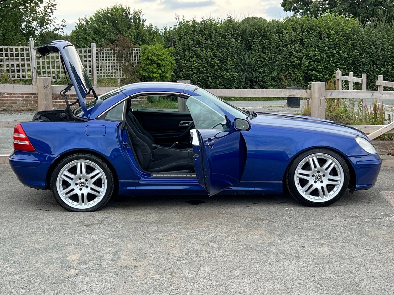 Used Mercedes-Benz SLK 2003 for sale - 76576426: Photo 12