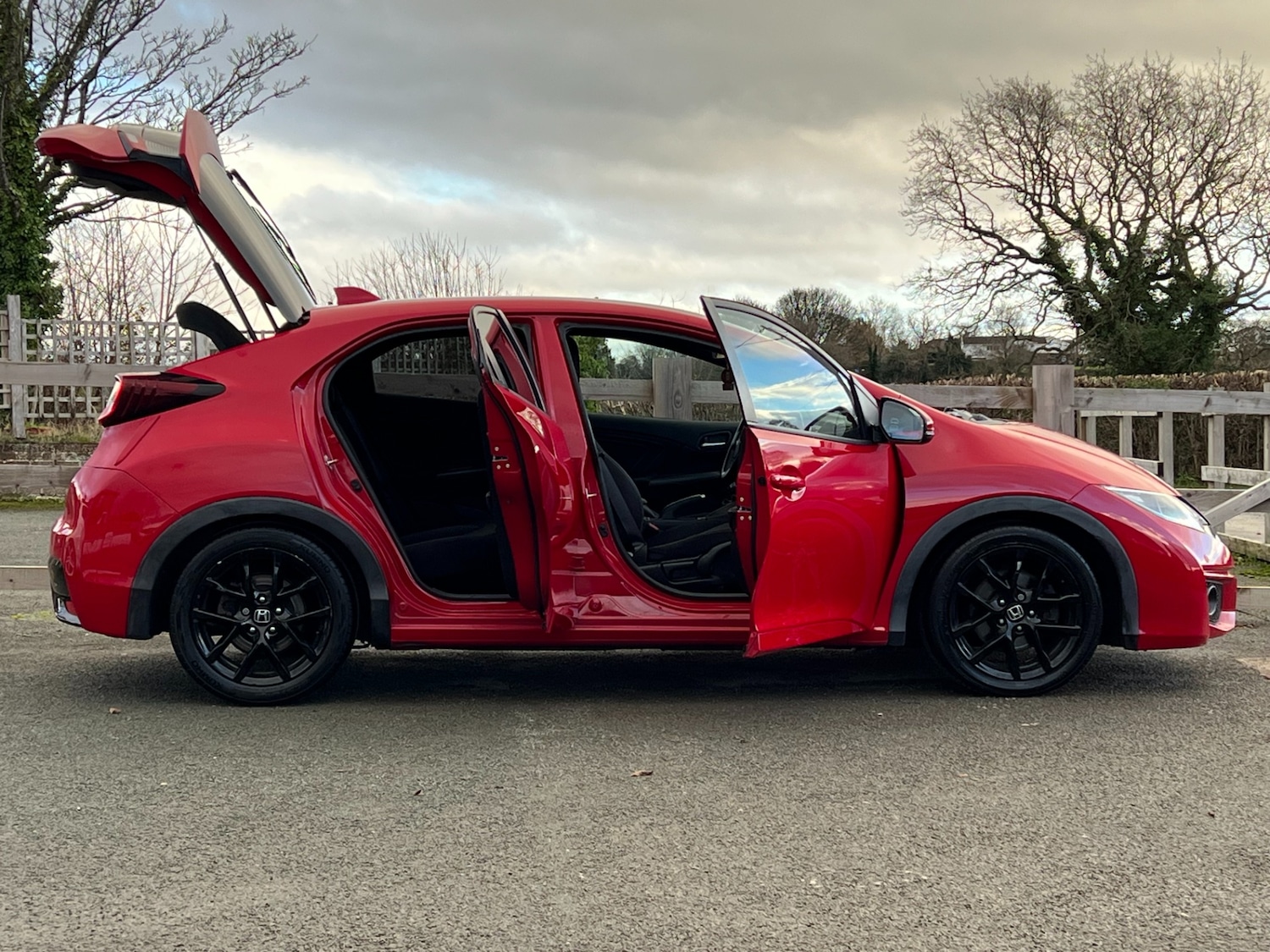 Used Honda Civic 2015 for sale - 76719045: Photo 4