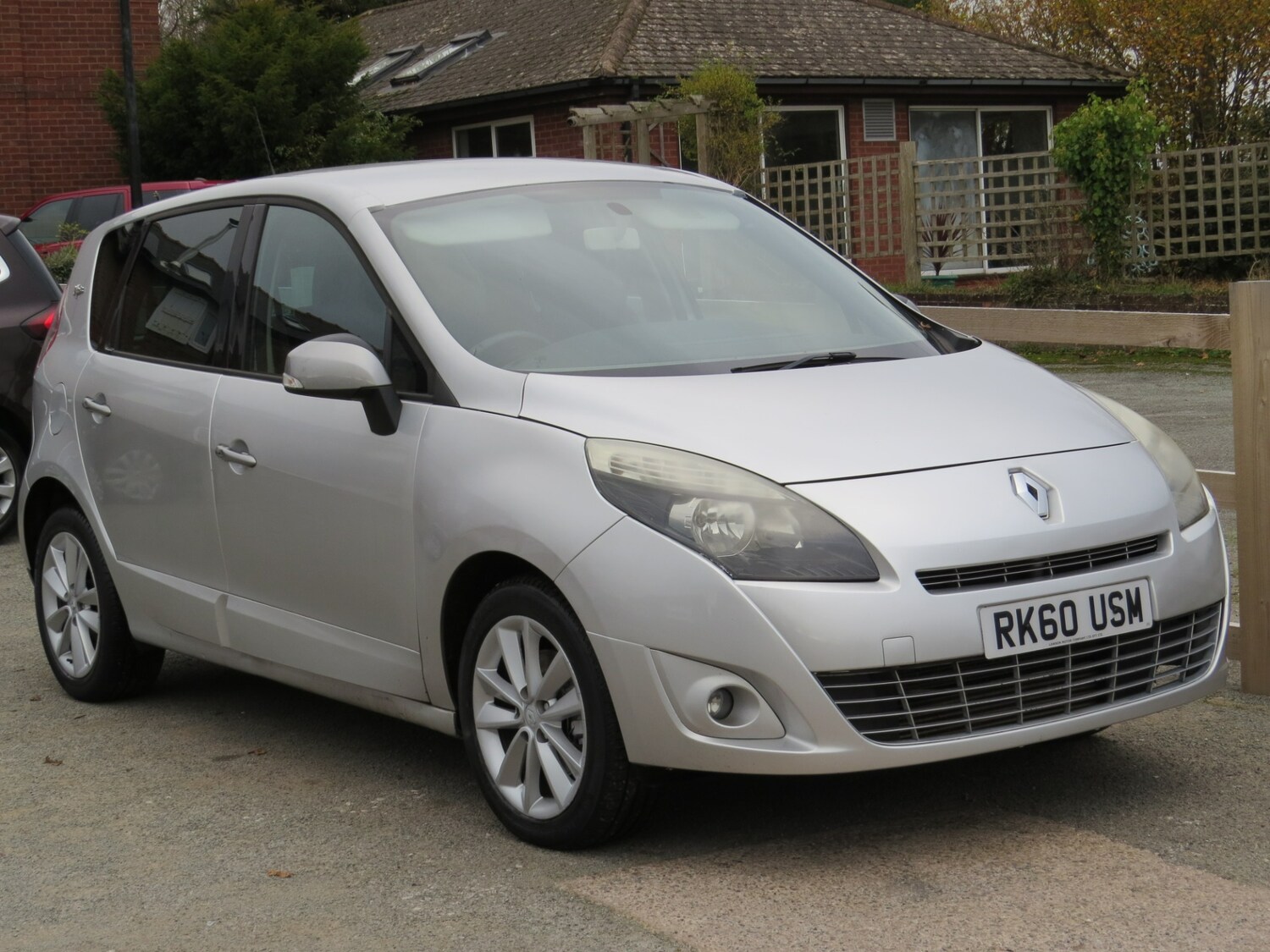 Used Renault Scenic 2010 for sale - 76493814: Photo 12