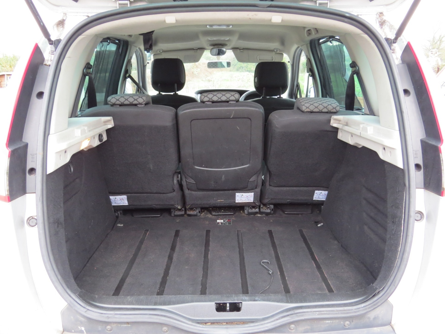 Used Renault Scenic 2010 for sale - 76493814: Photo 5