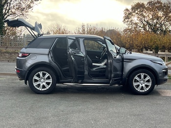 Used Land Rover Range Rover Evoque 2017 for sale - 76477362: Photo