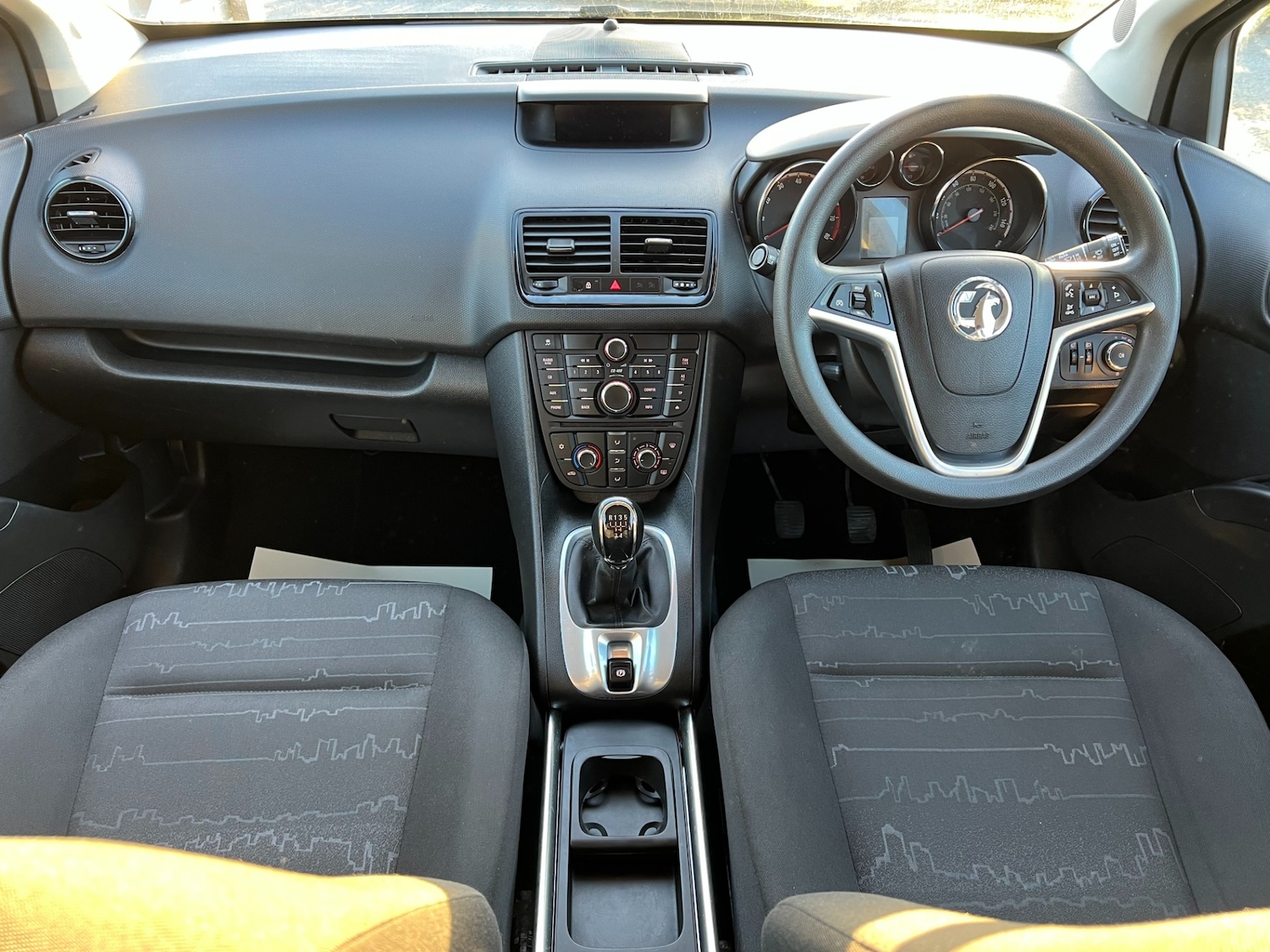 Used Vauxhall Meriva 2015 for sale - 76531475: Photo 15