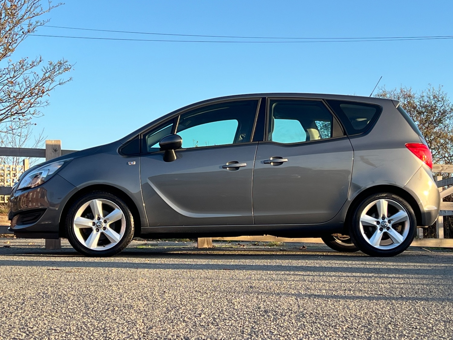 Used Vauxhall Meriva 2015 for sale - 76531475: Photo 27