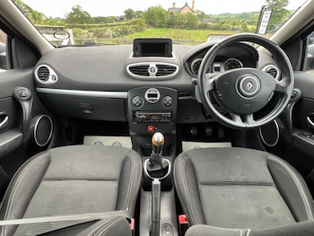 Used Renault Clio 2011 for sale - 77375828: Photo