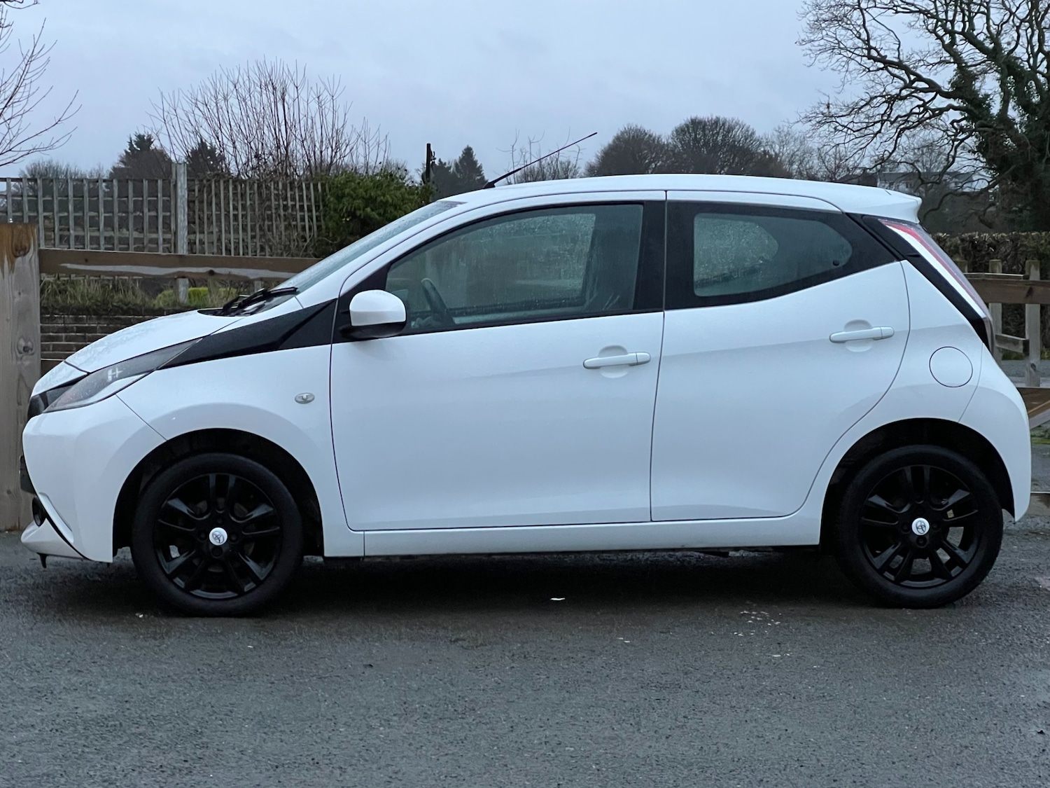 Used Toyota AYGO 2014 for sale - 76709649: Photo 19