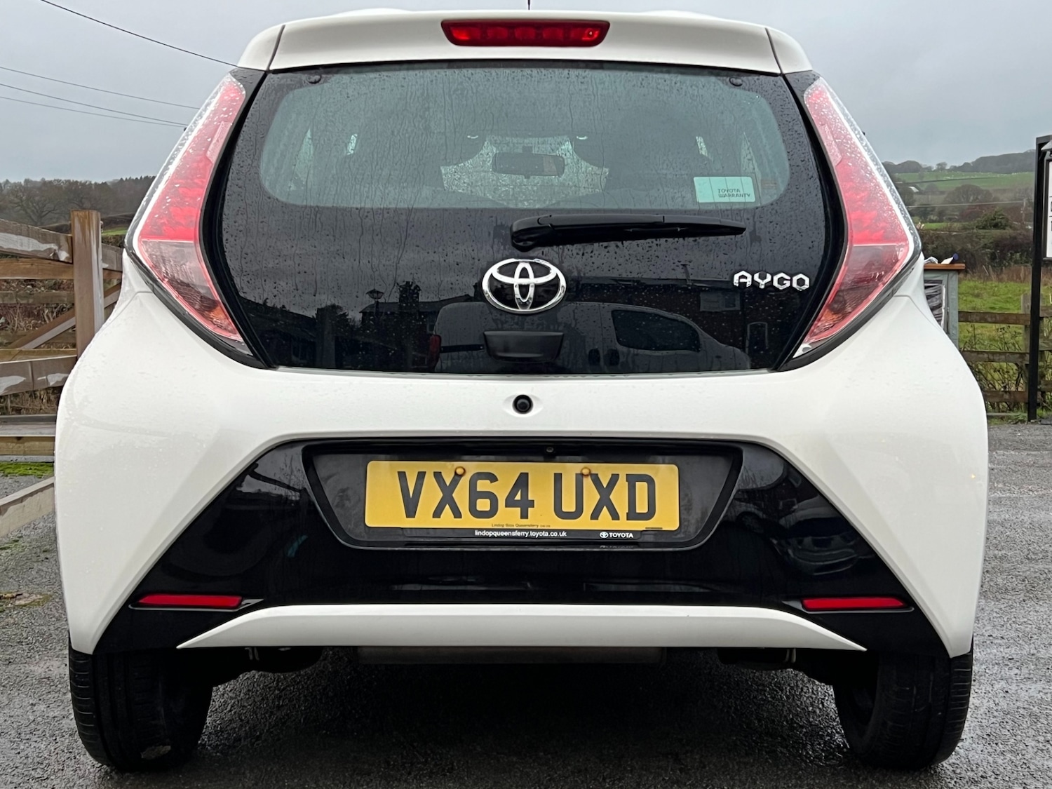 Used Toyota AYGO 2014 for sale - 76709649: Photo 8