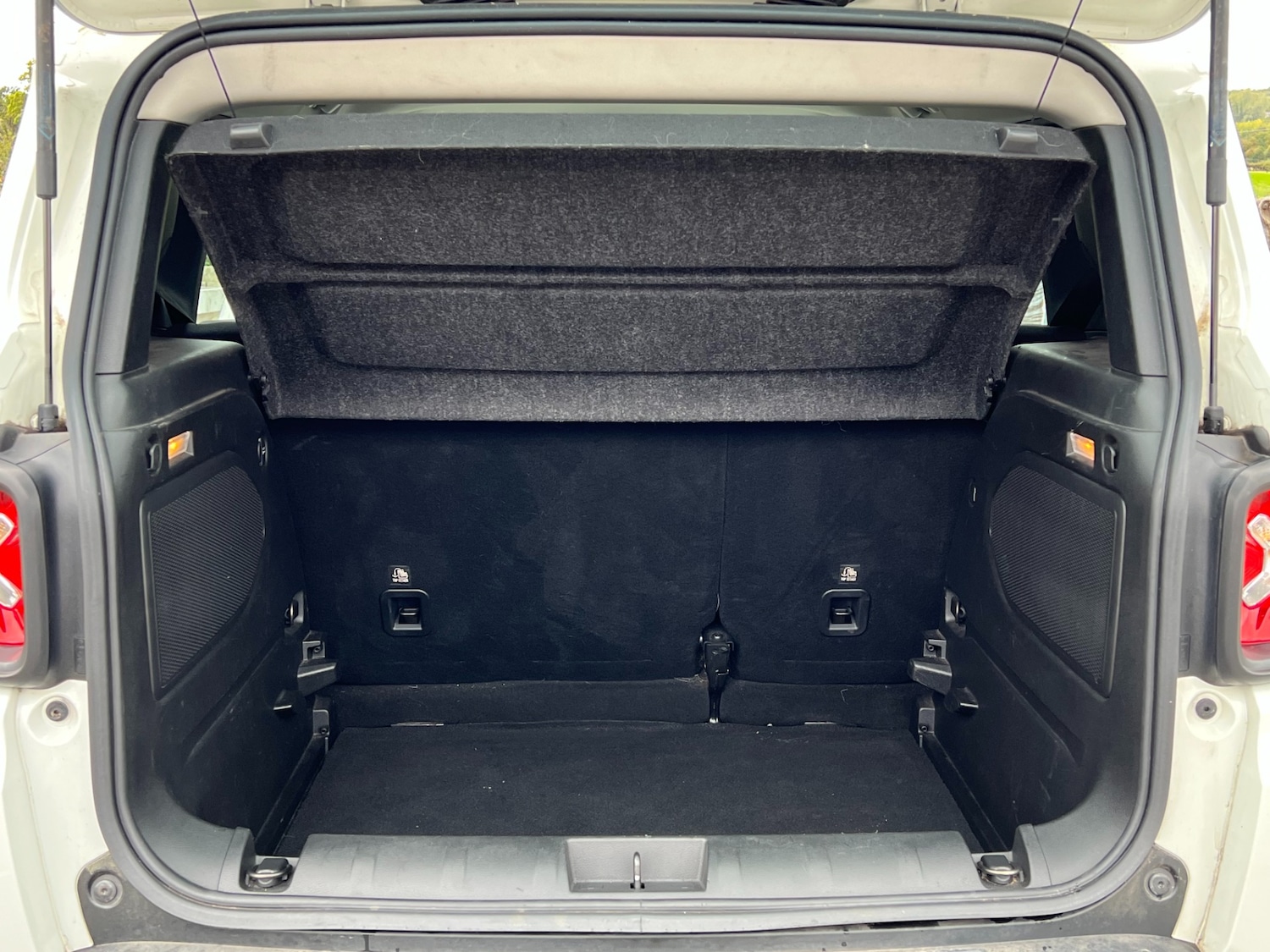 Used Jeep Renegade 2015 for sale - 76101817: Photo 13