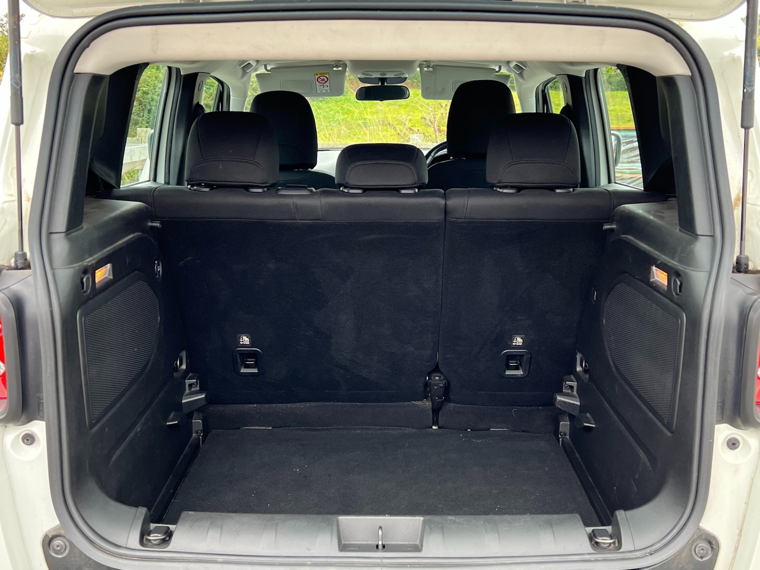 Used Jeep Renegade 2015 for sale - 76101817: Photo 18