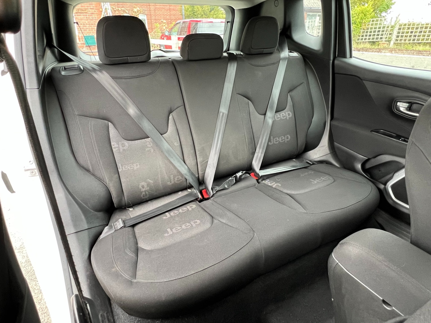 Used Jeep Renegade 2015 for sale - 76101817: Photo 23