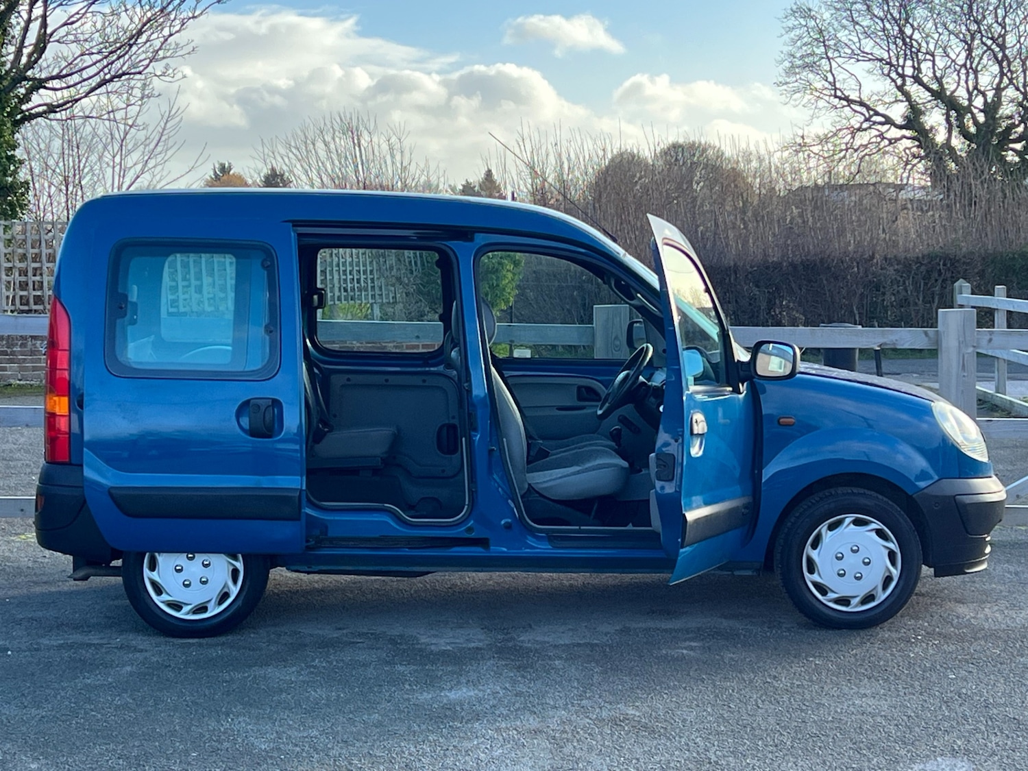 Used Renault Kangoo 2003 for sale - 76734326: Photo 5