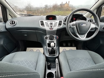 Used Ford Fiesta 2012 for sale - 76722378: Photo