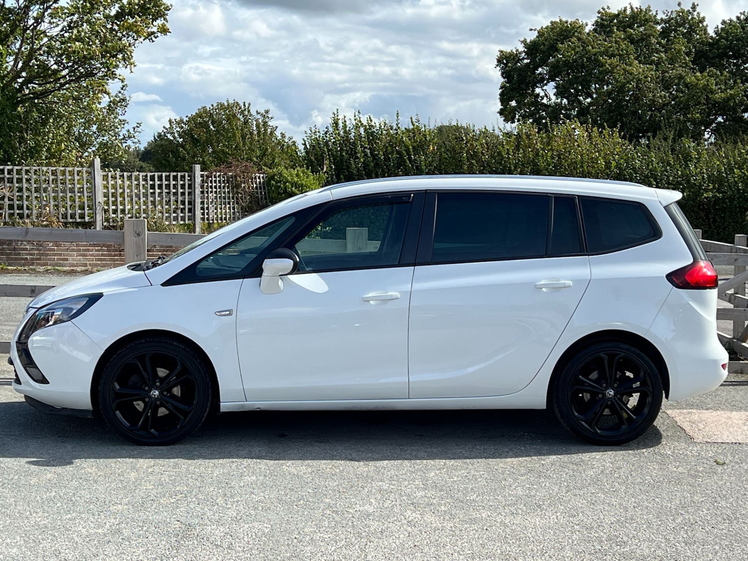 Used Vauxhall Zafira 2016 for sale - 75956022: Photo 18