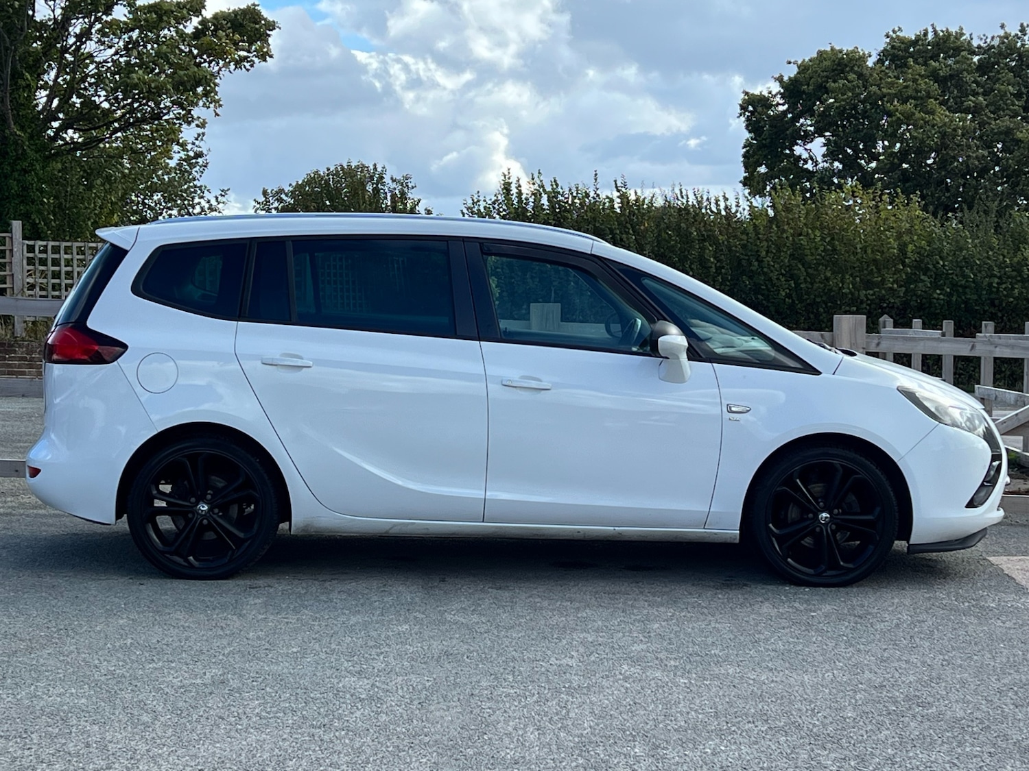Used Vauxhall Zafira 2016 for sale - 75956022: Photo 24