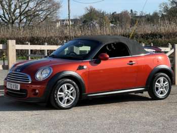 2013 (13) - 1.6 Cooper 2dr Auto Stunning Low miles Full service history