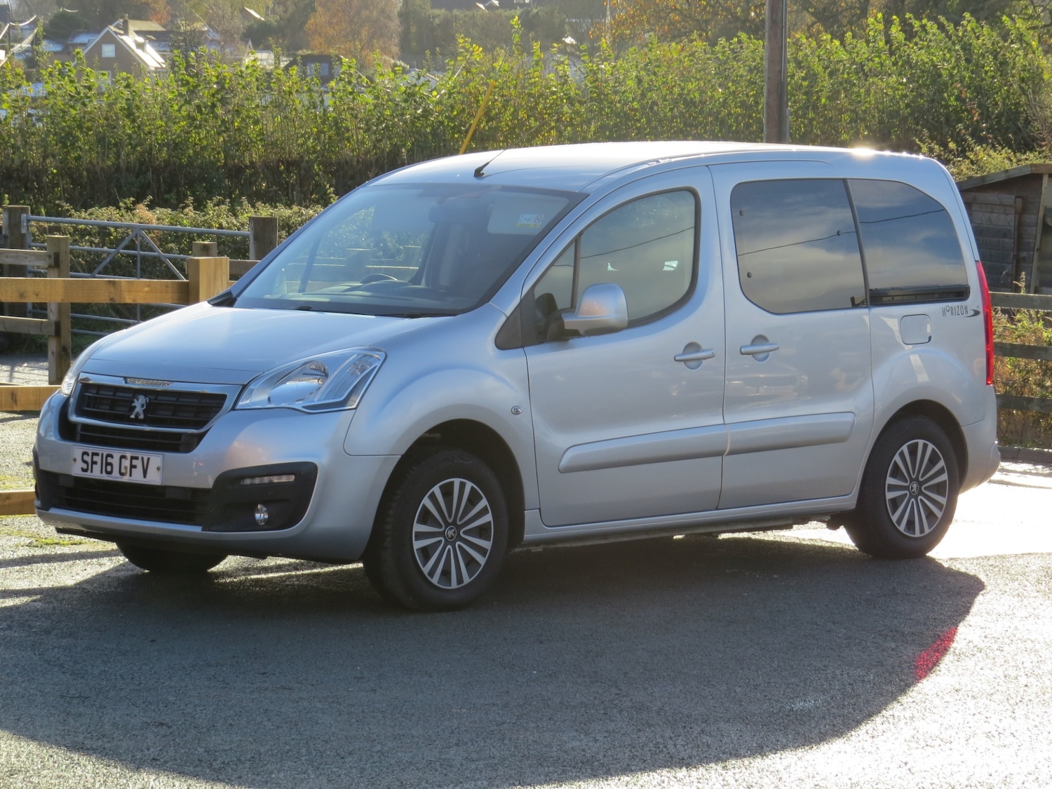 Used Peugeot Partner Tepee 2016 for sale - 76517638: Photo 1