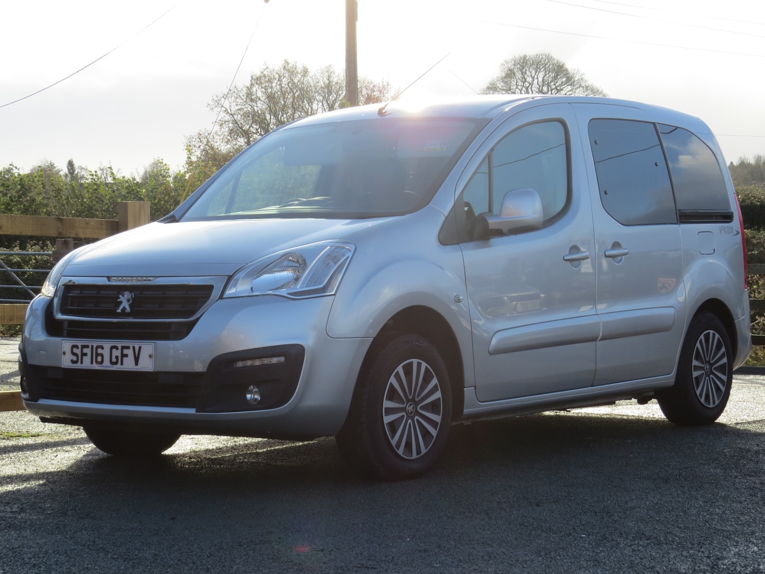 Used Peugeot Partner Tepee 2016 for sale - 76517638: Photo 22