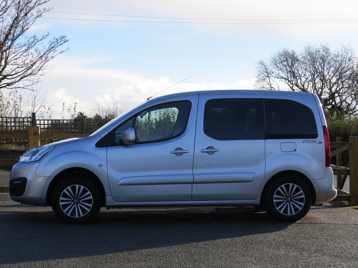 Used Peugeot Partner Tepee 2016 for sale - 76517638: Photo 25