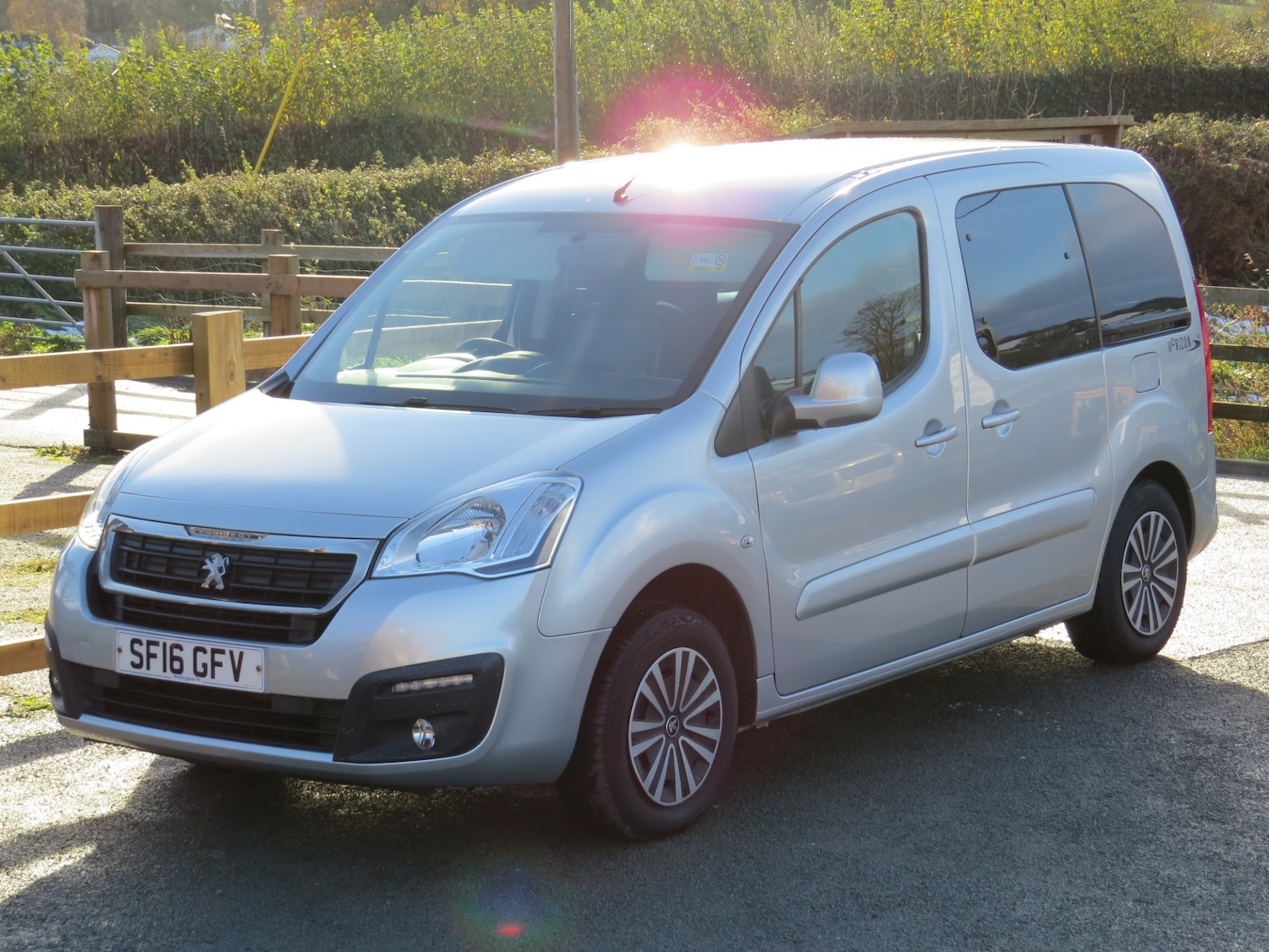 Used Peugeot Partner Tepee 2016 for sale - 76517638: Photo 31