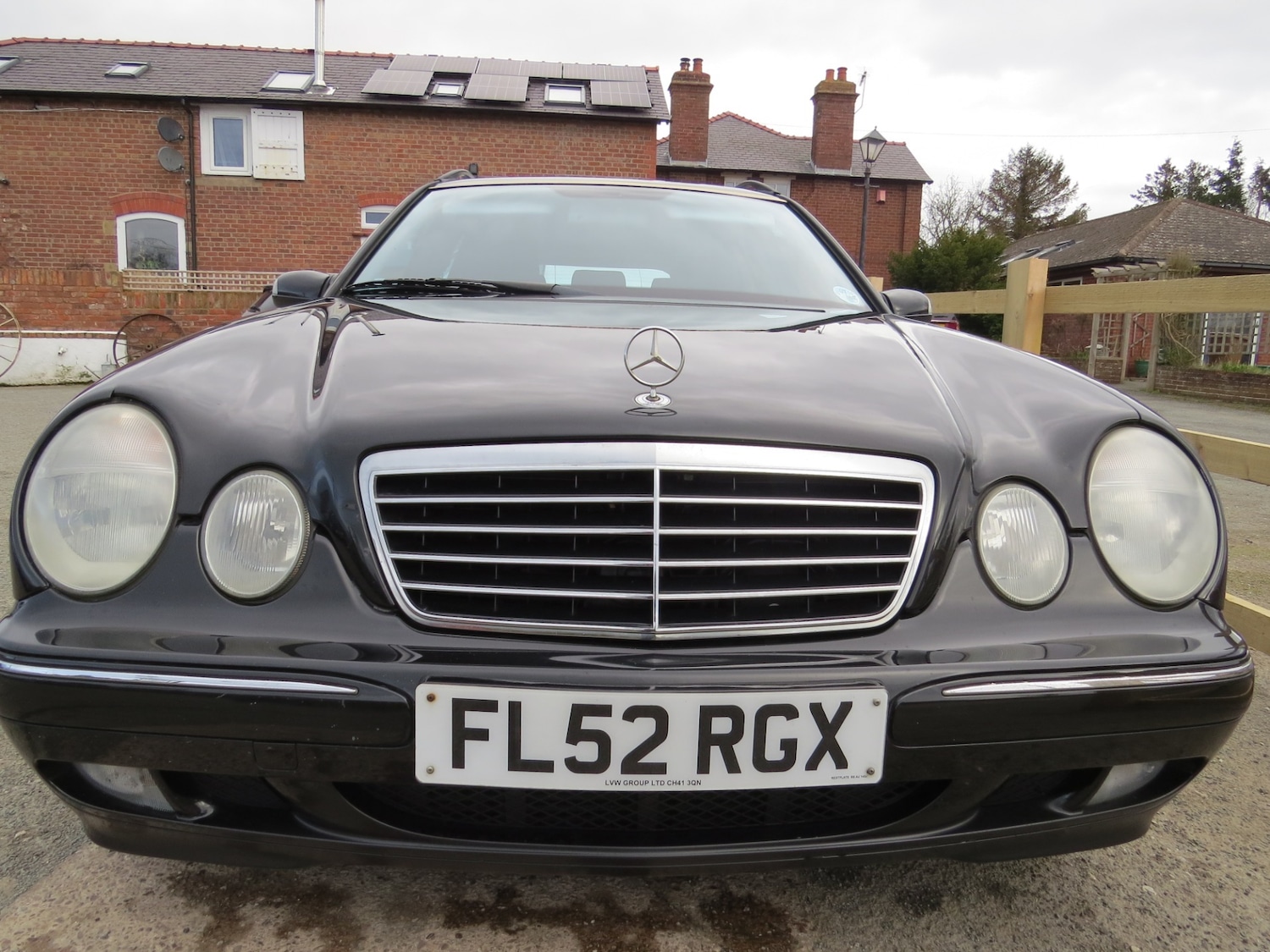 Used Mercedes-Benz E Class 2002 for sale - 76262699: Photo 17