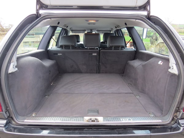 Used Mercedes-Benz E Class 2002 for sale - 76262699: Photo 7
