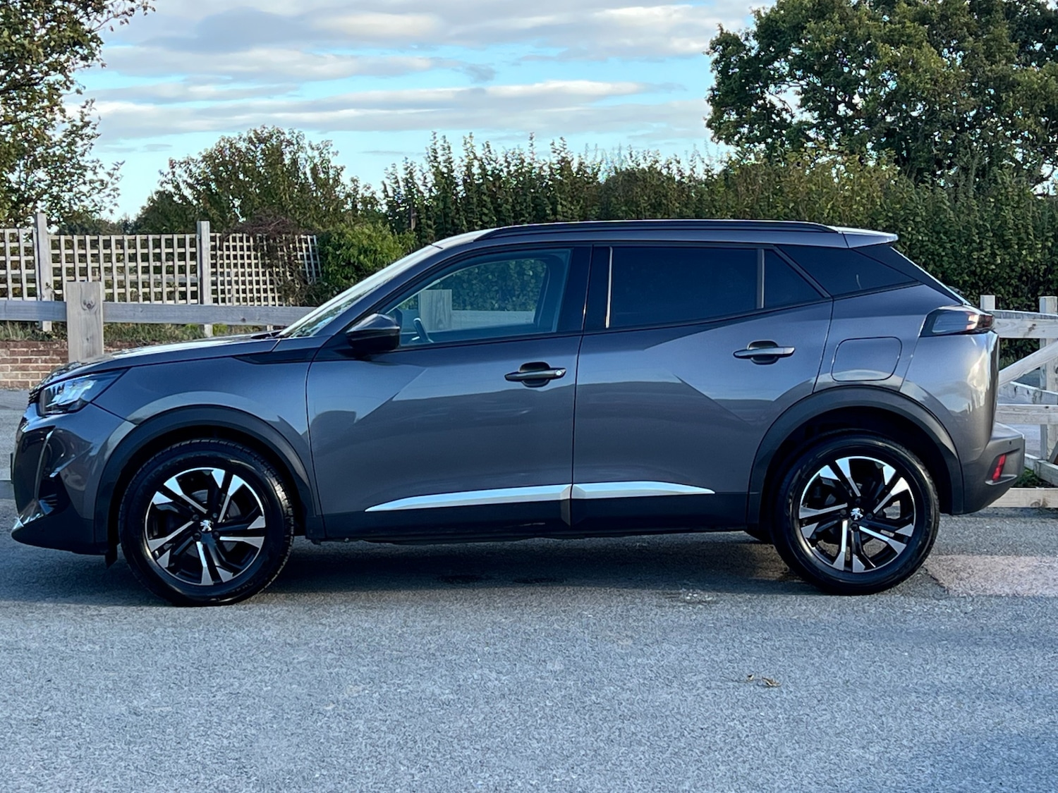 Used Peugeot 2008 2020 for sale - 76157314: Photo 16