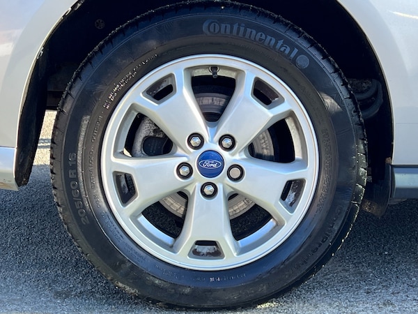 Used Ford Grand Tourneo Connect 2016 for sale - 76156380: Photo 11