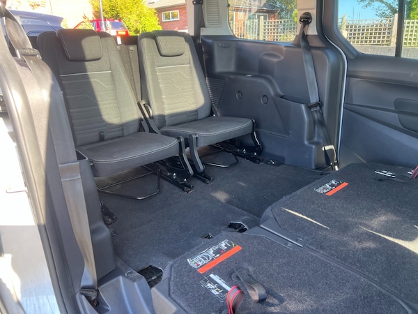 Used Ford Grand Tourneo Connect 2016 for sale - 76156380: Photo 19