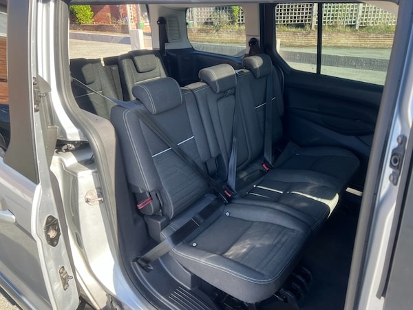 Used Ford Grand Tourneo Connect 2016 for sale - 76156380: Photo 22