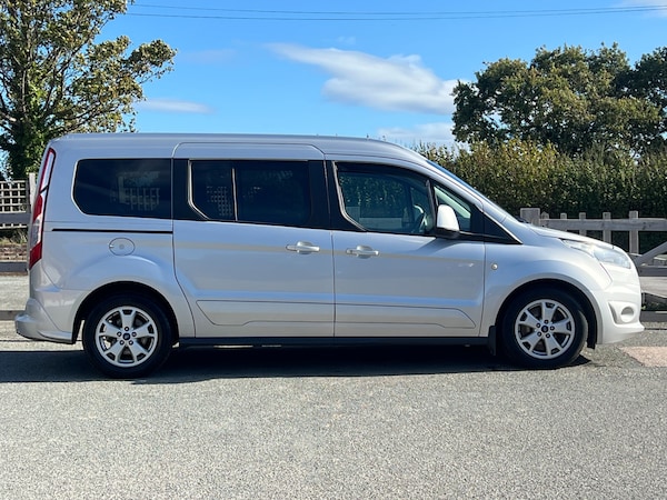 Used Ford Grand Tourneo Connect 2016 for sale - 76156380: Photo 28
