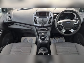 Used Ford Grand Tourneo Connect 2016 for sale - 76156380: Photo 2