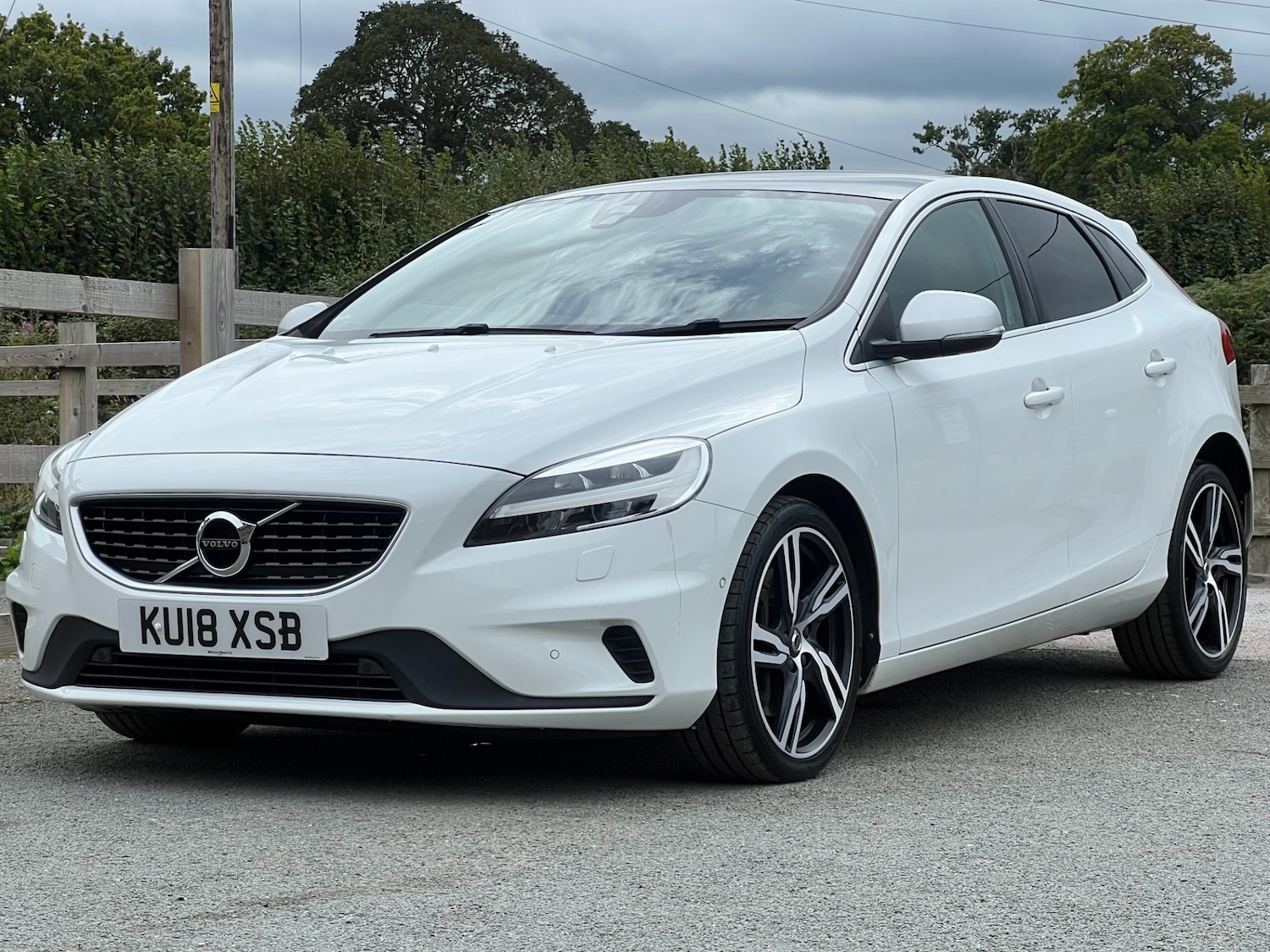 Used Volvo V40 2018 for sale - 75995883: Photo 12