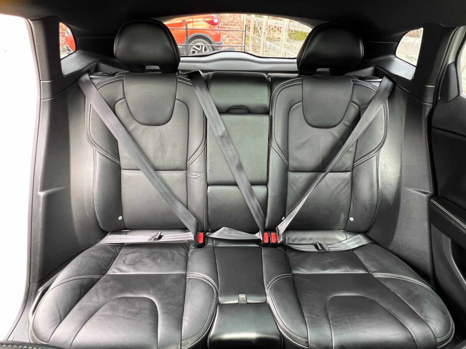 Used Volvo V40 2018 for sale - 75995883: Photo 22