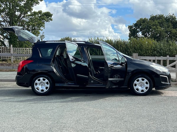 Used Peugeot 308 SW 2012 for sale - 74651853: Photo 5