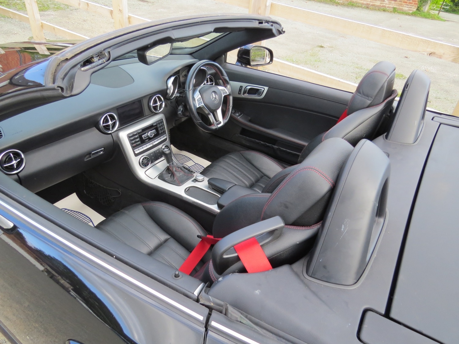 Used Mercedes-Benz SLK 2011 for sale - 76015378: Photo 13