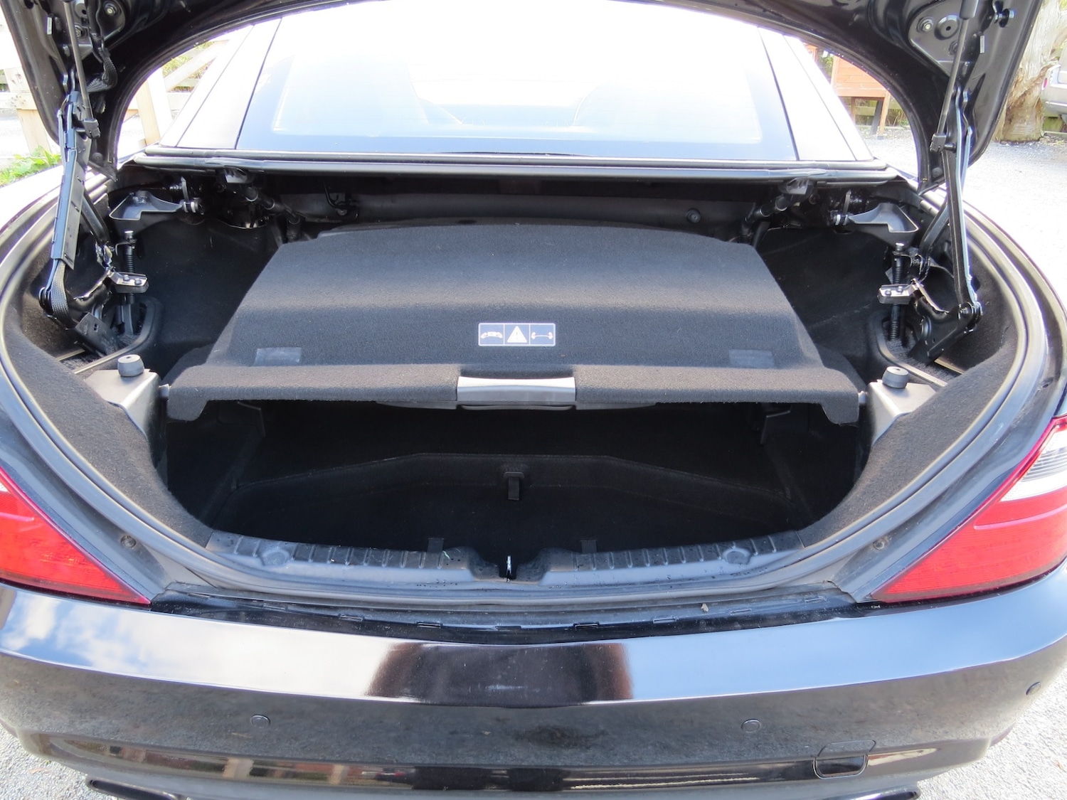 Used Mercedes-Benz SLK 2011 for sale - 76015378: Photo 18