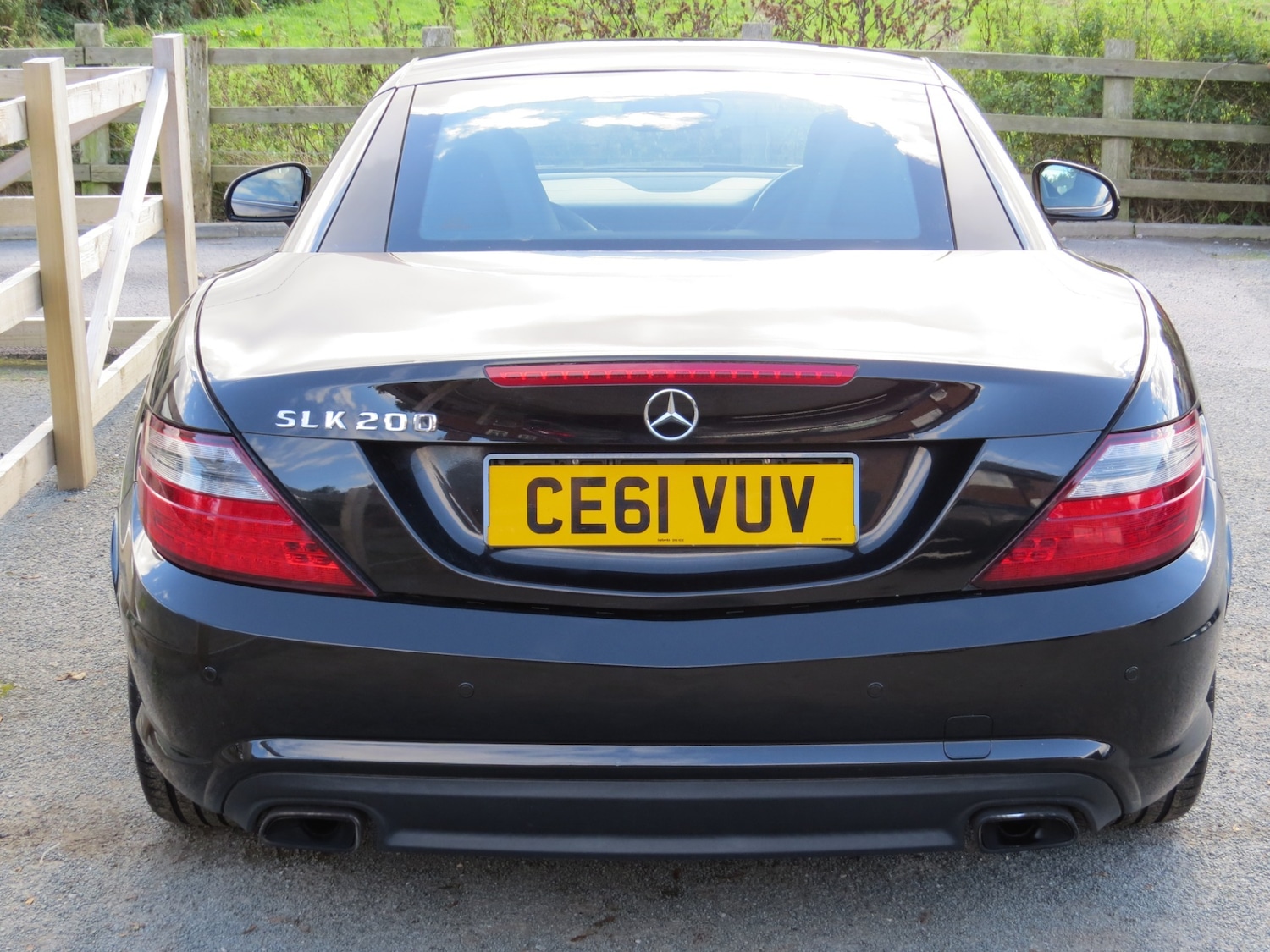 Used Mercedes-Benz SLK 2011 for sale - 76015378: Photo 9