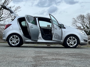 Used Vauxhall Corsa 2010 for sale - 77434723: Photo